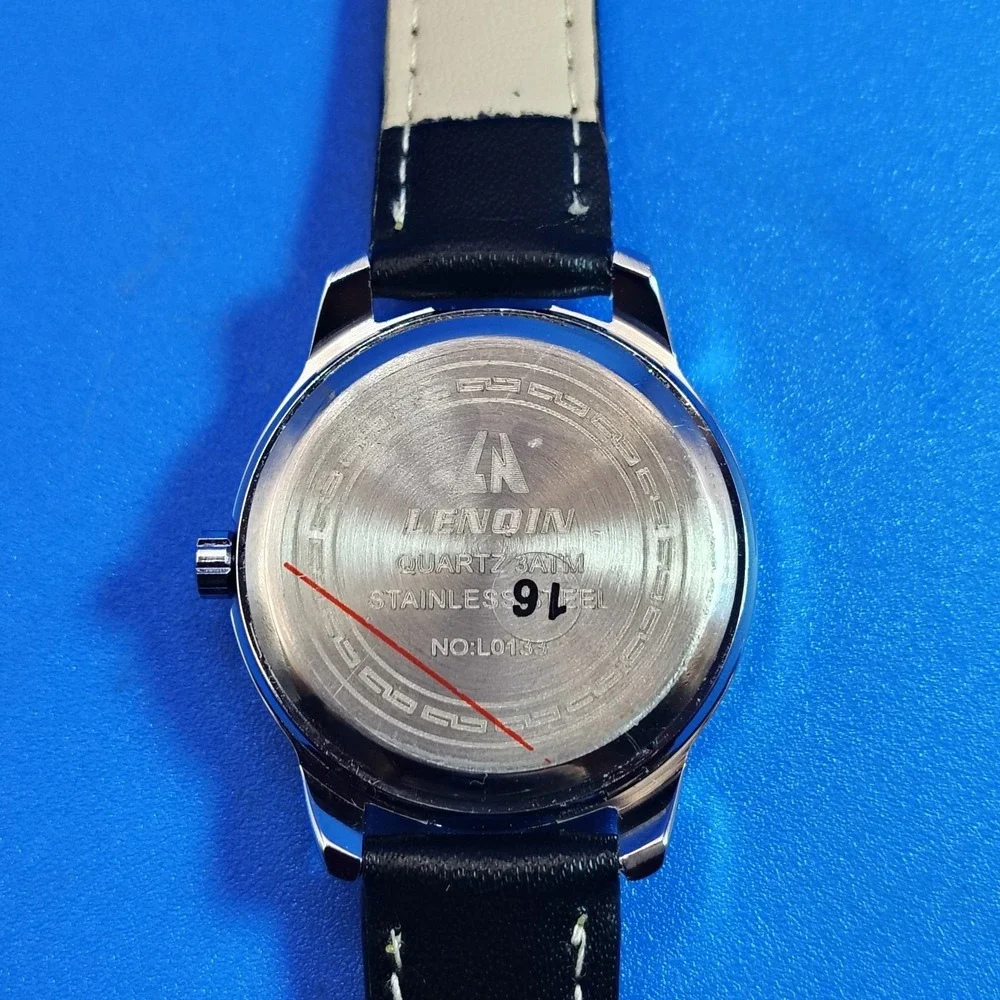 Vintage 2010 Lenqin L013 Date 30mm Women's Quartz Watch Fully Restored